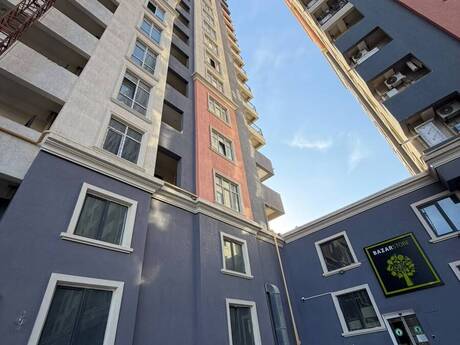 Qara Qarayevdə 4 otaqlı yeni tikili mənzil satılır, 130 m², 370 000 AZN, şəkil 2 / 12
