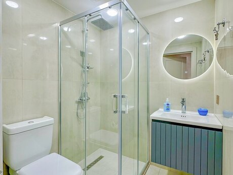 Neftçilərdə 2 otaqlı köhnə tikili mənzil satılır, 40 m², 138 000 AZN, şəkil 5 / 11