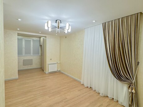 Elan №6545561 - Bakı, Neftçilər m., 2 otaqlı, 40 m², 3/5 mərtəbə