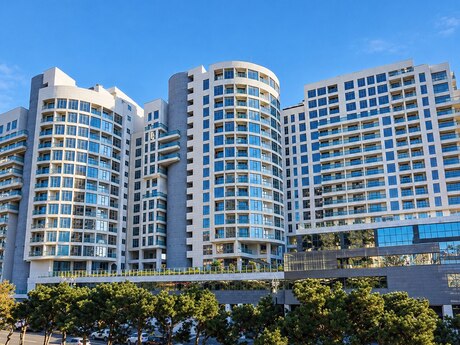 3 otaq · 105 m²