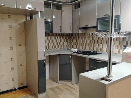 Объявление №6545645 - Баку, пос. Бинагади, 3-комн., 90 м², 2/7 этаж