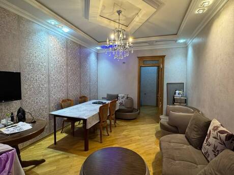 Nəriman Nərimanovda 3 otaqlı köhnə tikili mənzil satılır, 71 m², 290 000 AZN, şəkil 2 / 11