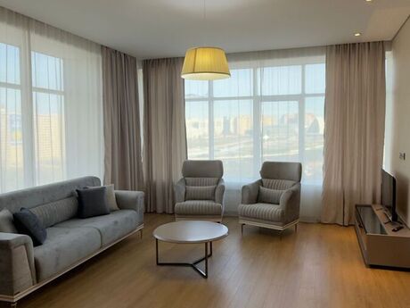 Şah İsmayıl Xətaidə 4 otaqlı yeni tikili mənzil kirayə verilir, 210 m², 1 800 AZN/ay, şəkil 2 / 12