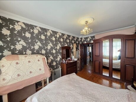 Yeni Günəşlidə 3 otaqlı köhnə tikili mənzil satılır, 80 m², 145 000 AZN, şəkil 3 / 8