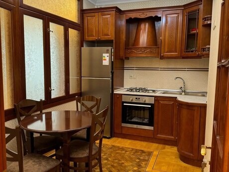 Elmlər Akademiyasında 3 otaqlı yeni tikili mənzil kirayə verilir, 105 m², 1 350 AZN/ay, şəkil 3 / 11