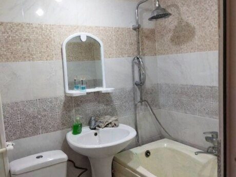 Həzi Aslanovda 1 otaqlı köhnə tikili mənzil satılır, 45 m², 135 000 AZN, şəkil 4 / 5