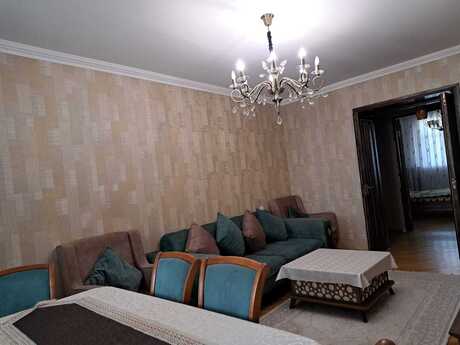Əhmədlidə 3 otaqlı köhnə tikili mənzil satılır, 65 m², 200 000 AZN, şəkil 5 / 12
