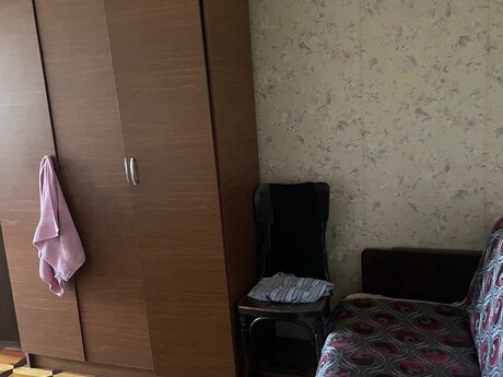 8-ci mikrorayonda 1 otaqlı köhnə tikili mənzil satılır, 35 m², 106 000 AZN, şəkil 4 / 12