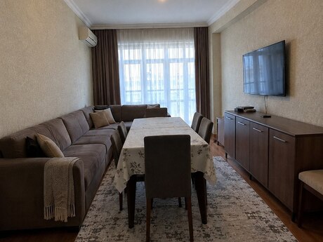 Продаётся 2-комнатная квартира в новостройке, 20 Yanvar, 76 м², 236 000 AZN, фото 2 / 7