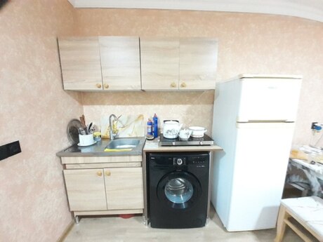 Elmlər Akademiyasında 1 otaqlı köhnə tikili mənzil kirayə verilir, 25 m², 500 AZN/ay, şəkil 4 / 6