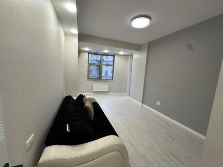 Объявление №6545832 - Баку, м. Низами, 4-комн., 225 м²
