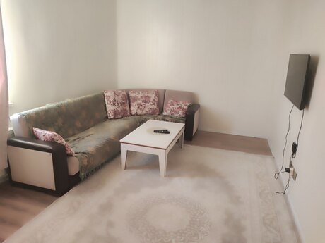 3-room new-build apartment for rent in Yasamal, 80 m², 800 AZN/mo, photo 3 / 6