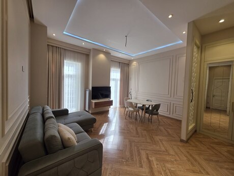 Ağ şəhərdə 2 otaqlı yeni tikili mənzil kirayə verilir, 70 m², 1 700 AZN/ay, şəkil 4 / 12