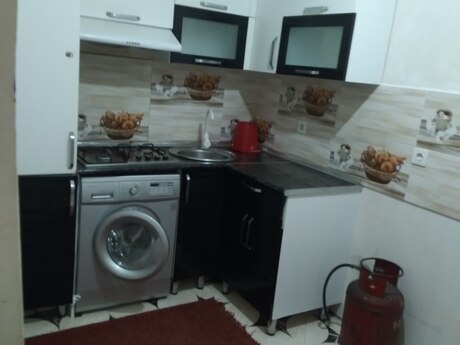 Qurtuluş 93 kompleksində 2 otaqlı yeni tikili mənzil kirayə verilir, 44 m², 350 AZN/ay, şəkil 4 / 5