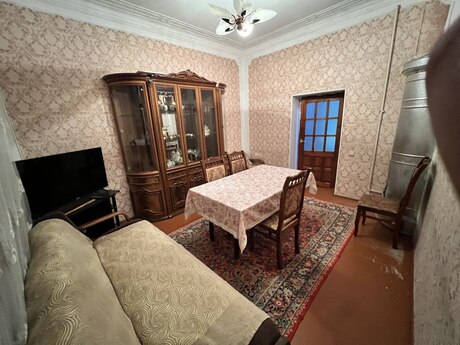 Neftçilərdə 3 otaqlı köhnə tikili mənzil kirayə verilir, 75 m², 500 AZN/ay, şəkil 2 / 11