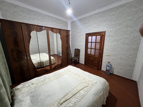 Neftçilərdə 3 otaqlı köhnə tikili mənzil kirayə verilir, 75 m², 500 AZN/ay, şəkil 4 / 11