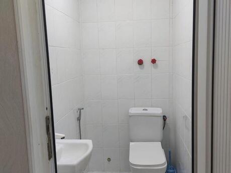 İnşaatçılarda 3 otaqlı yeni tikili mənzil satılır, 150 m², 350 000 AZN, şəkil 5 / 12