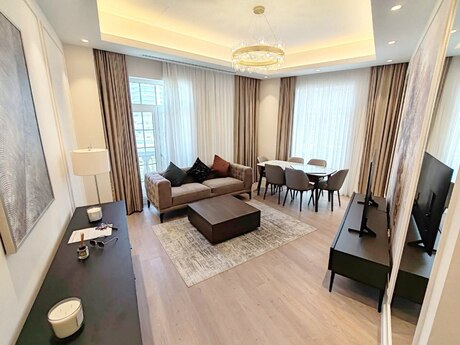 Elan №6545914 - Bakı, Ağ şəhər q., 3 otaqlı, 120 m², 4/7 mərtəbə