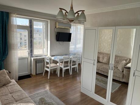 Şah İsmayıl Xətaidə 1 otaqlı köhnə tikili mənzil kirayə verilir, 40 m², 800 AZN/ay, şəkil 4 / 12