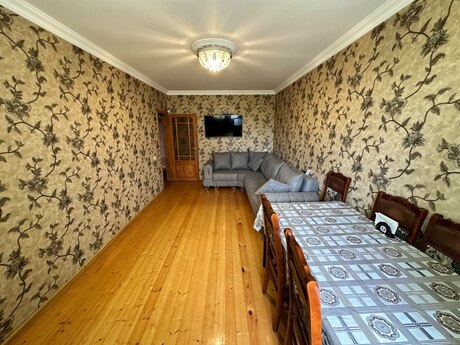 Massiv Ddə 4 otaqlı köhnə tikili mənzil satılır, 90 m², 180 000 AZN, şəkil 3 / 12