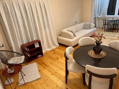 Elan №6545987 - Bakı, 8-ci mikrorayon q., 2 otaqlı, 50 m², 5/9 mərtəbə