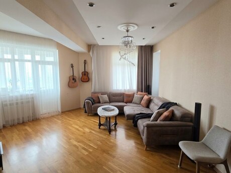 Продаётся 2-комнатная квартира в новостройке, 20 Yanvar, 90 м², 272 000 AZN, фото 3 / 12