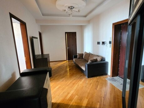Продаётся 2-комнатная квартира в новостройке, 20 Yanvar, 90 м², 272 000 AZN, фото 4 / 12