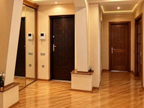 Elan №6546017 - Bakı, Gənclik m., 5 otaqlı, 205 m², 7/12 mərtəbə