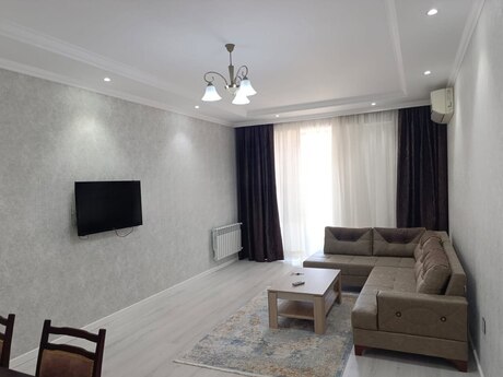 8 Noyabrda 3 otaqlı yeni tikili mənzil kirayə verilir, 150 m², 1 300 AZN/ay, şəkil 4 / 5