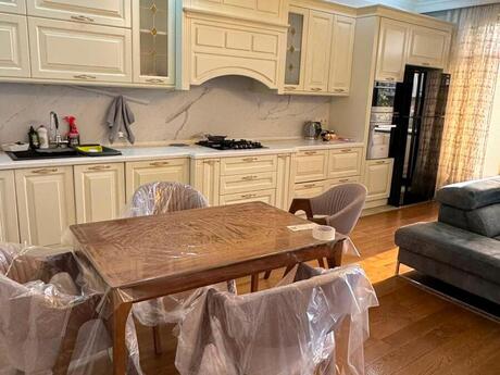 2 rooms · 115 m² · floor 9/19, 8 Noyabr