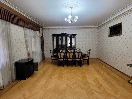 Объявление №6546155 - Баку, м. Азадлыг проспекти, 4-комн., 150 м²