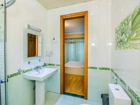 İçəri Şəhərdə 4 otaqlı yeni tikili mənzil kirayə verilir, 140 m², 2 500 AZN/ay, şəkil 4 / 6