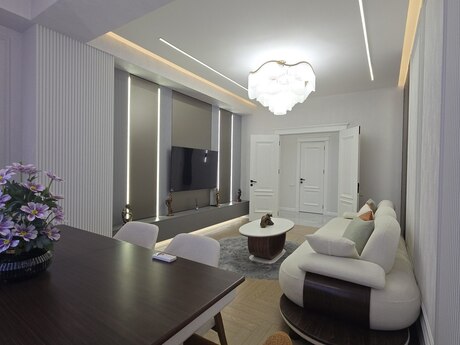 28 Mayda 4 otaqlı yeni tikili mənzil satılır, 145 m², 580 000 AZN, şəkil 4 / 12