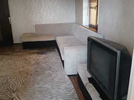 Продаётся 2-комнатная квартира в старом фонде, 8-ci mikrorayon, 55 м², 168 000 AZN, фото 3 / 10