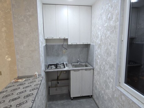 Həzi Aslanovda 1 otaqlı köhnə tikili mənzil satılır, 47 m², 141 000 AZN, şəkil 4 / 12