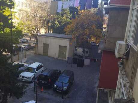 Объявление №6546350 - Баку, м. Низами, 2-комн., 50 м², 3/5 этаж