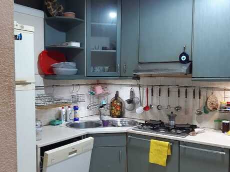 Sahildə 2 otaqlı köhnə tikili mənzil satılır, 56 m², 260 000 AZN, şəkil 5 / 11