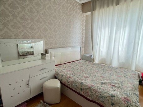 Kristal Abşeron Bayıl kompleksində 2 otaqlı yeni tikili mənzil satılır, 75 m², 240 000 AZN, şəkil 3 / 6