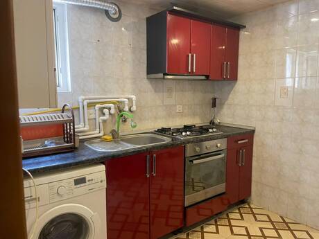 2-room old-build apartment for rent in Sahil, 50 m², 700 AZN/mo, photo 3 / 11