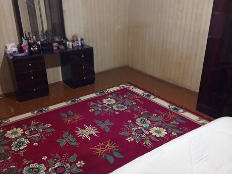 3 otaq · 130 m²