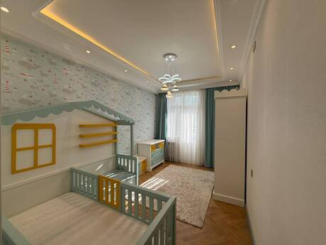 Nəriman Nərimanovda 4 otaqlı yeni tikili mənzil satılır, 170 m², 570 000 AZN, şəkil 5 / 12