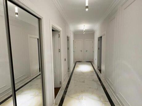 Azadlıq Prospektidə 5 otaqlı köhnə tikili mənzil satılır, 130 m², 355 000 AZN, şəkil 2 / 12