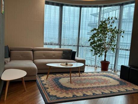28 Mayda 3 otaqlı yeni tikili mənzil kirayə verilir, 125 m², 2 300 AZN/ay, şəkil 3 / 12