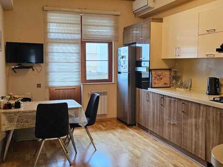 Продаётся 3-комнатная квартира в новостройке, ЖК Kristal Abşeron Bayıl, 118 м², 330 000 AZN, фото 3 / 12