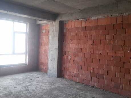 Nəriman Nərimanovda 3 otaqlı yeni tikili mənzil satılır, 107 m², 278 200 AZN, şəkil 2 / 4