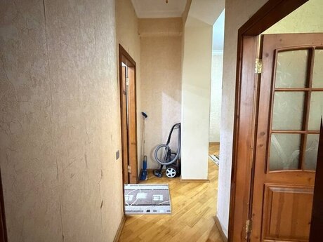 Продаётся 3-комнатная квартира в новостройке, Azadlıq Prospekti, 115 м², 298 000 AZN, фото 2 / 11