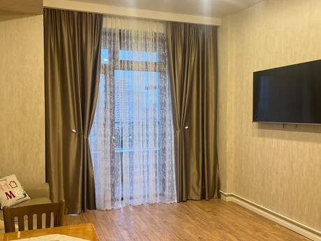 Nəsimidə 3 otaqlı yeni tikili mənzil kirayə verilir, 85 m², 1 400 AZN/ay, şəkil 2 / 12
