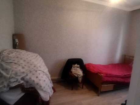 Bakıxanovda 3 otaqlı köhnə tikili mənzil kirayə verilir, 60 m², 450 AZN/ay, şəkil 2 / 5