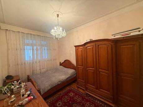 Nəriman Nərimanovda 4 otaqlı köhnə tikili mənzil satılır, 200 m², 350 000 AZN, şəkil 4 / 9