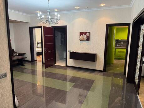 Nəsimidə 4 otaqlı yeni tikili mənzil kirayə verilir, 185 m², 1 600 AZN/ay, şəkil 5 / 12